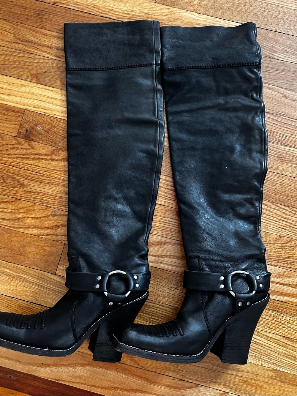 Christian DIOR Black Knee-High Leather Heeled Boots with Buckle